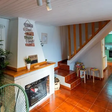 Holiday home Refugio Do Jugo