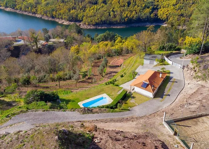 Refugio Do Jugo 비에이라도미노